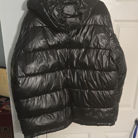 Tommy Hilfiger Shiny Black Puffer Coat - Picture 5 of 7